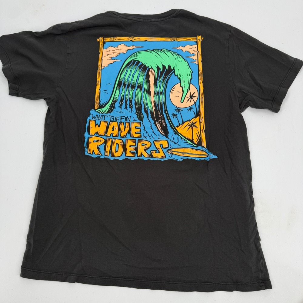 What The Fin Wave Riders T-Shirt Mens Medium Black Graphic Surfing Surfboard Tee
